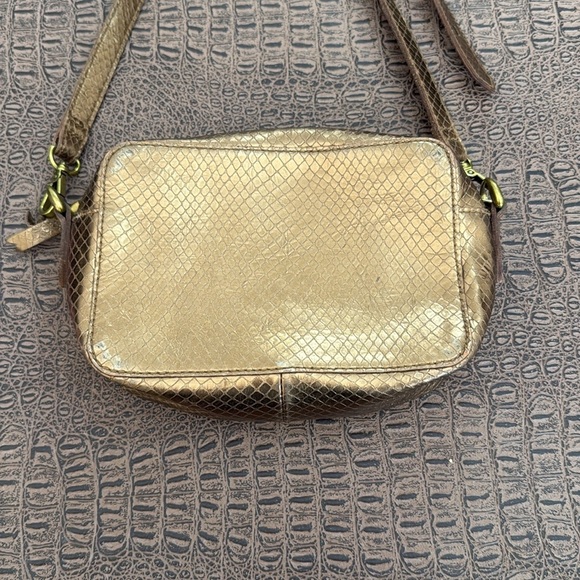 Madewell Metallic Gold Crossbody Bag Adjustable Strap Leather Small - Picture 9 of 16